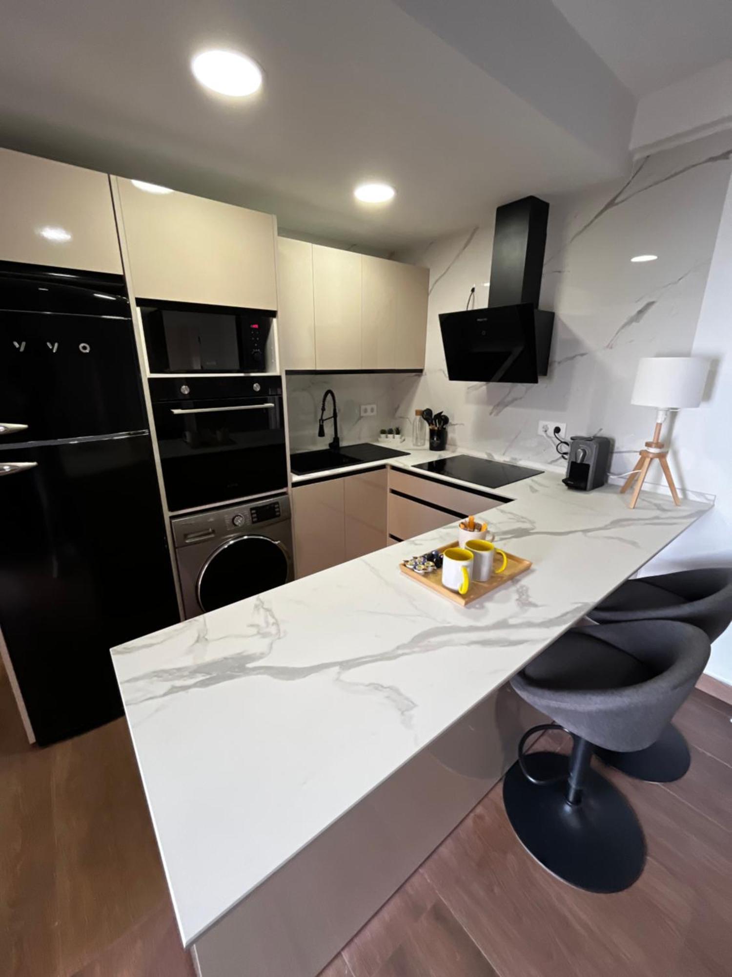 Apartamento Argote De Molina Sevilha Exterior foto